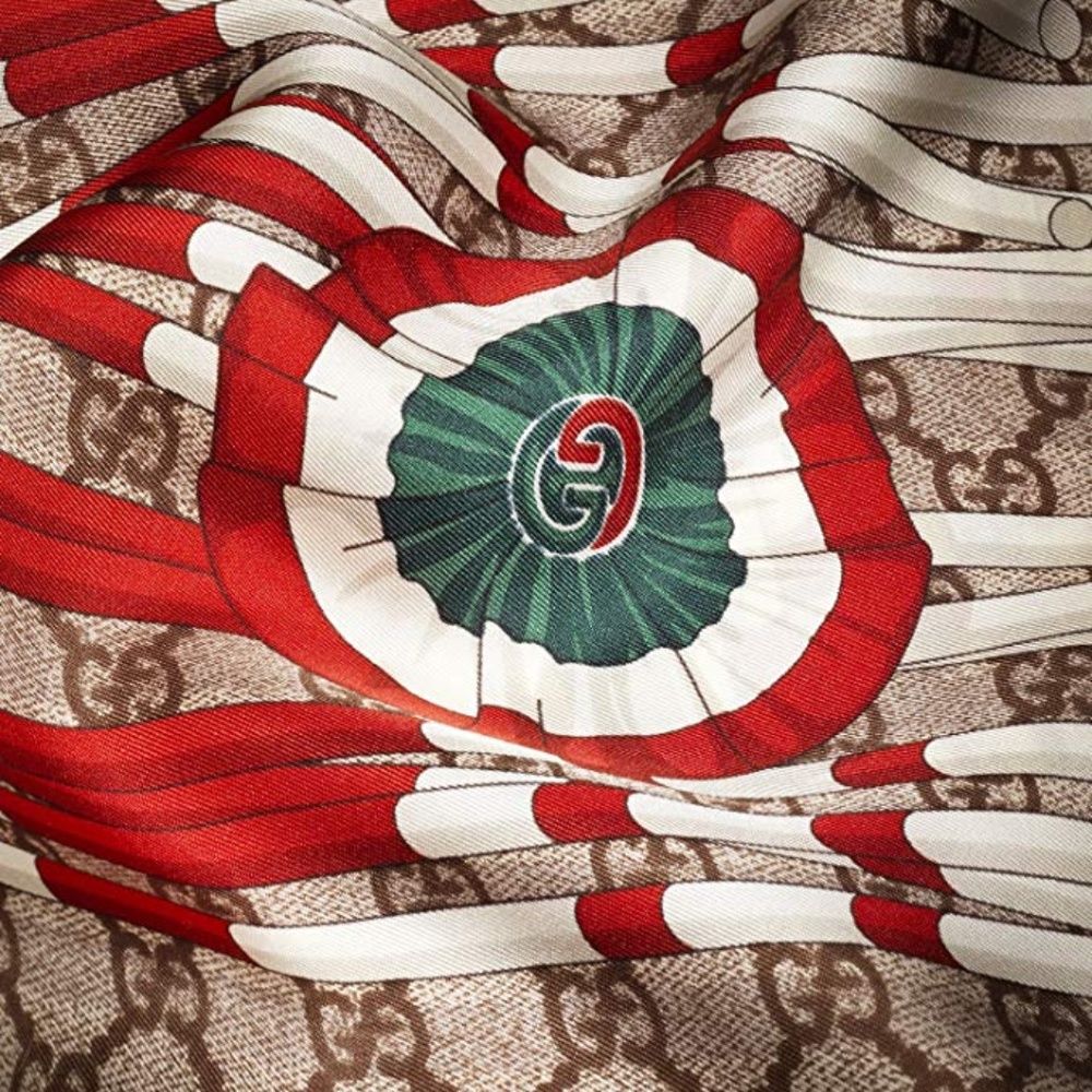 New Gucci Scarf GG Logo Club Beige Brown Silk Scarf Wrap with Gucci Gift Box - Picture 9 of 16